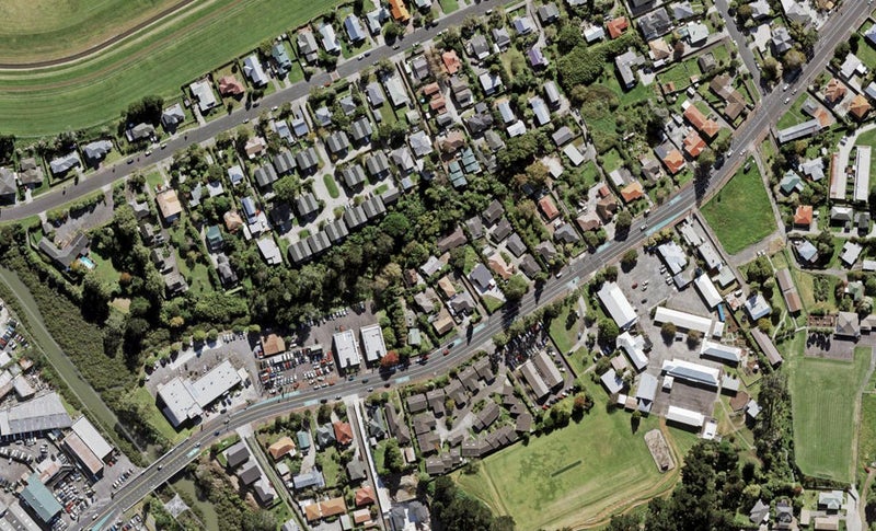 2153A Great North Road, Avondale, Auckland - Carousel 1