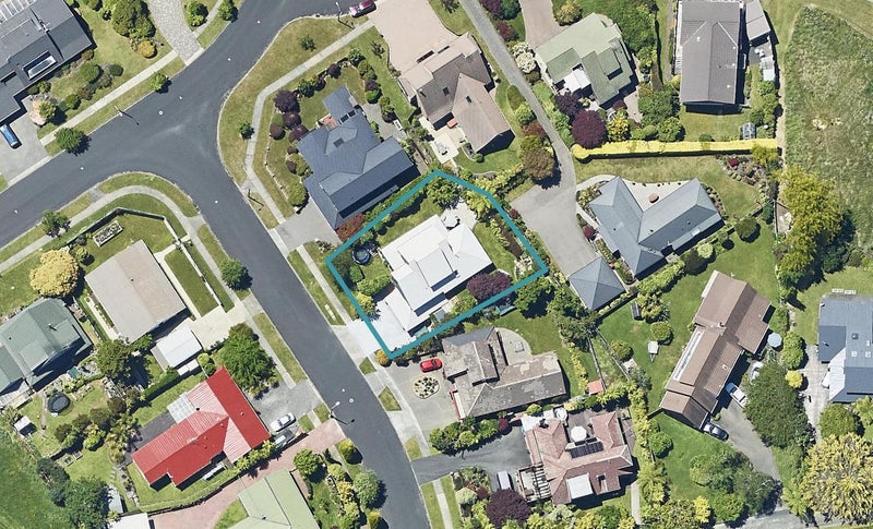 3 Janet Place, Lynmore, Rotorua - Carousel 1