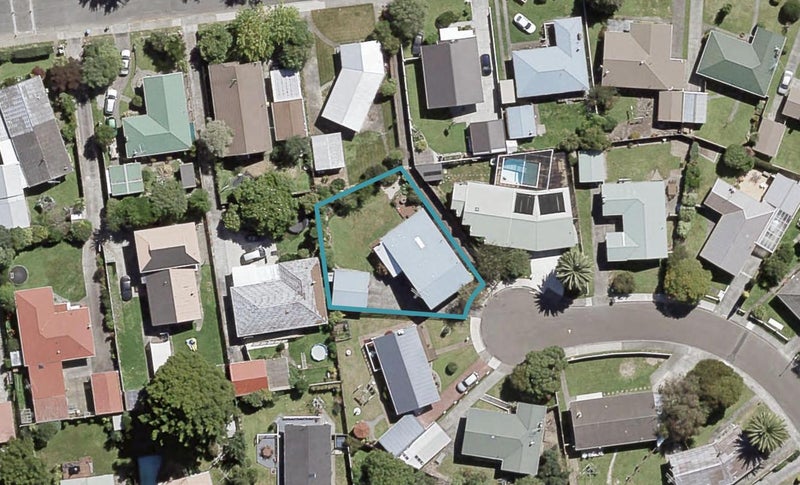 6 Snell Grove, Clouston Park, Upper Hutt - Carousel 1