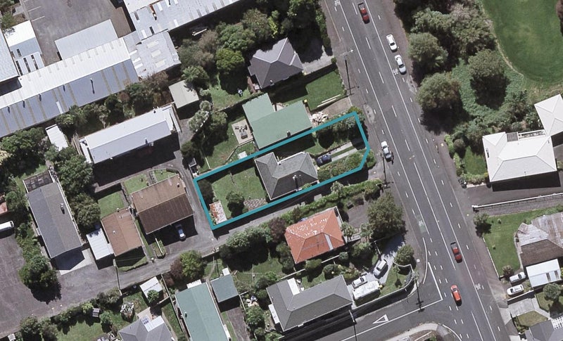 232 Carrington Street, Vogeltown, New Plymouth - Carousel 1