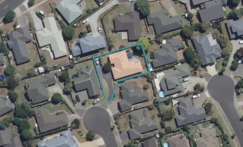 14 Buckingham Place, Rototuna North, Hamilton - Carousel 1