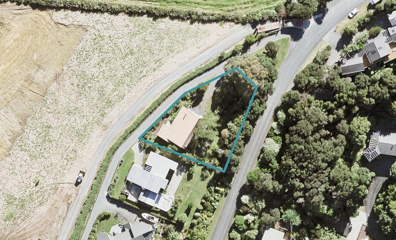 39 Whitmore Road, Tāwharanui Peninsula, Matakana - Carousel 1