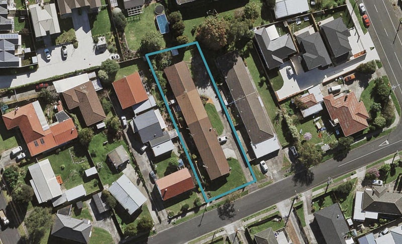 4/7 Evelyn Street, Papatoetoe, Auckland - Carousel 1