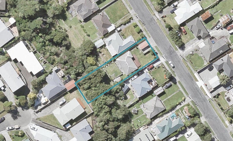 40 Bledisloe Crescent, Wainuiomata, Lower Hutt - Carousel 1