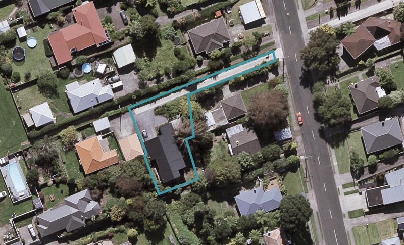 32C Lorna Street, Lynmouth, New Plymouth - Carousel 1