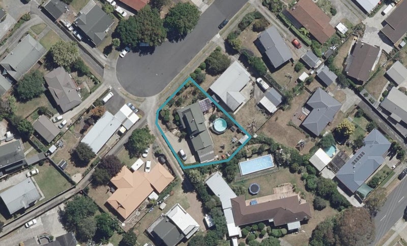 31 Cromwell Drive, Fitzroy, Hamilton - Carousel 1