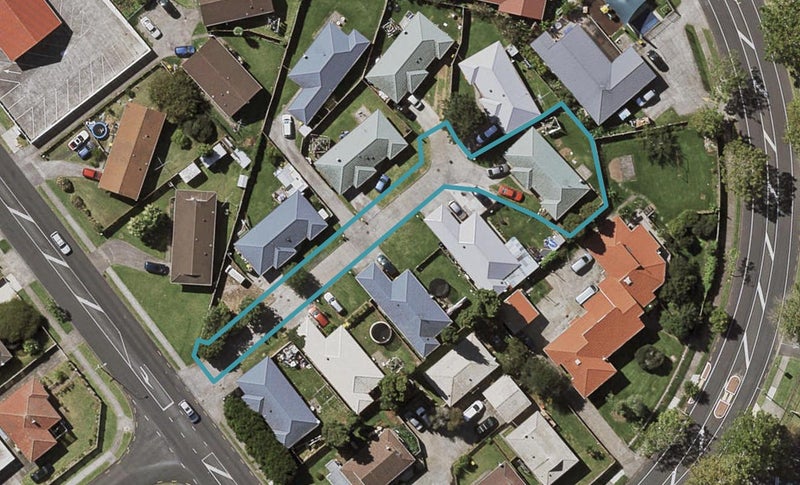 60D Dawson Road, Otara, Auckland - Carousel 1