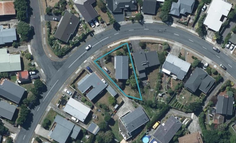 22 Eskdale Road, Papakowhai, Porirua - Carousel 1