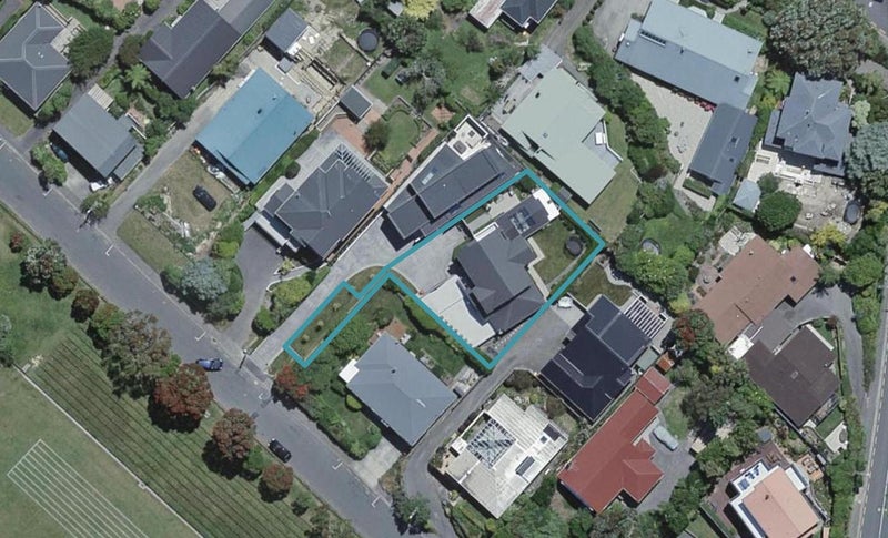 35 Lucknow Terrace, Khandallah, Wellington - Carousel 1
