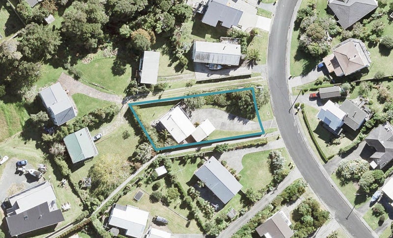 35 Deerness Crescent, Algies Bay, Warkworth - Carousel 1
