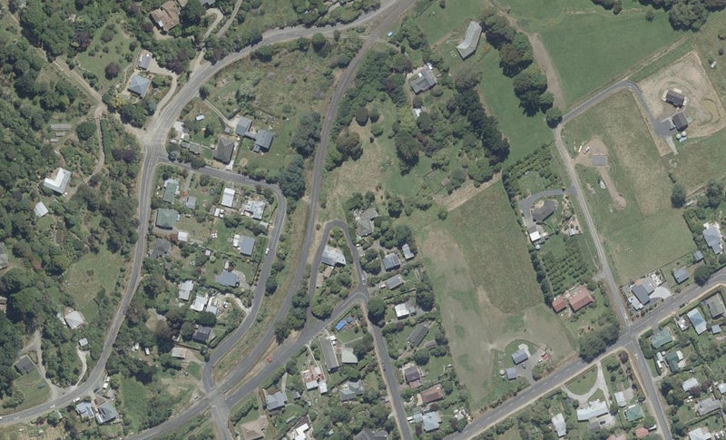 1 Station Road, Warrington, Waikouaiti - Carousel 1