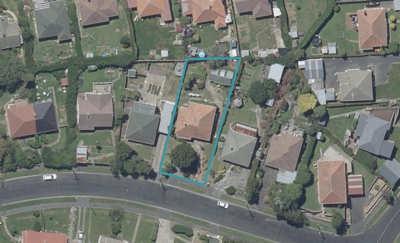 25 Forresbank Avenue, Wakari, Dunedin - Carousel 1