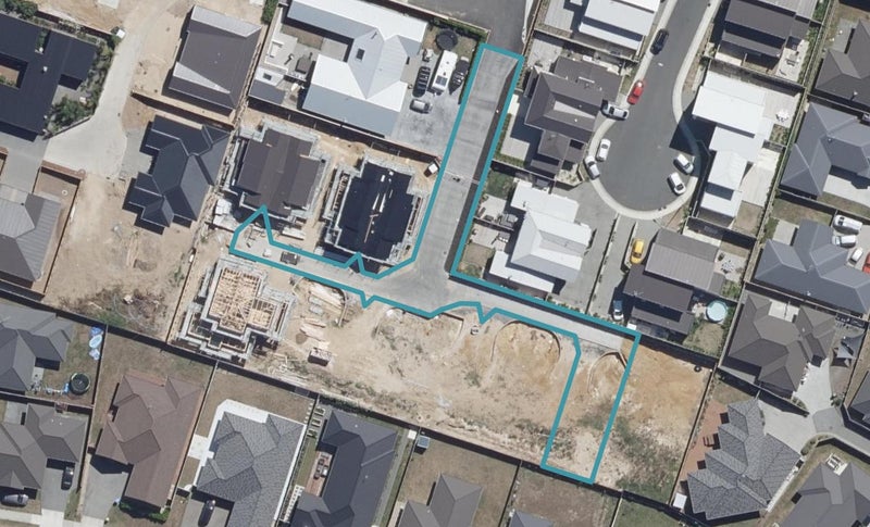 12/15 Onukutara Place, Huntington, Hamilton - Carousel 1