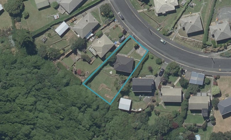 59 Mooltan Street, Halfway Bush, Dunedin - Carousel 1