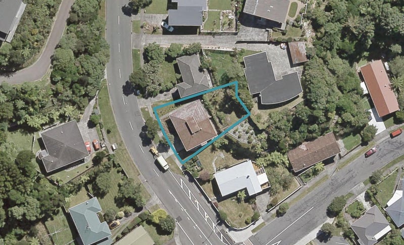 1/38 Dowse Drive, Maungaraki, Lower Hutt - Carousel 1