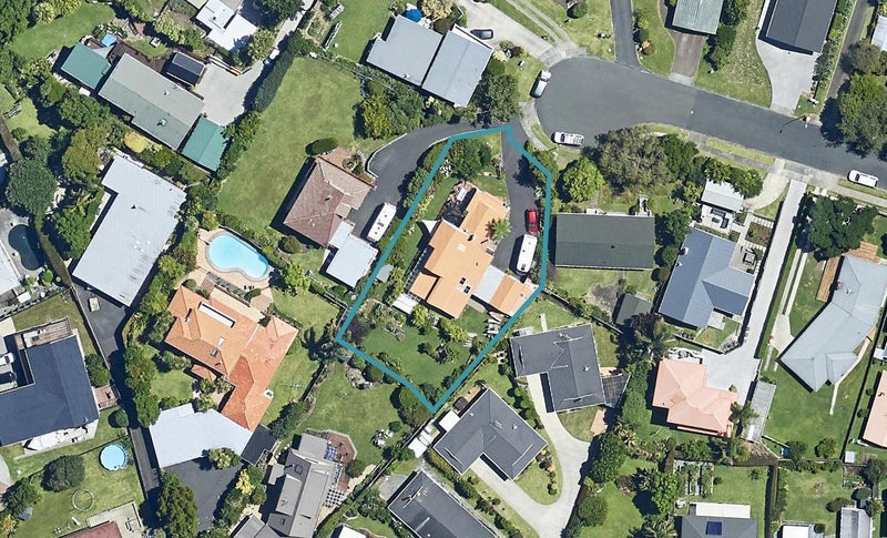 18 Pamela Place, Otumoetai, Tauranga - Carousel 1