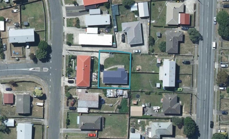 62 Westmeath Street, Waitangirua, Porirua - Carousel 1