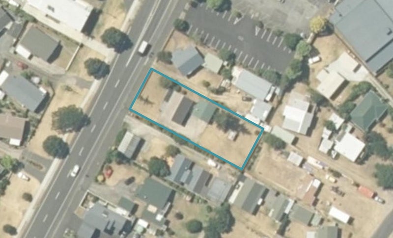 316 Port Road, Whangamatā - Carousel 1