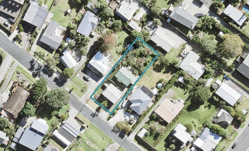 11A Gledstane Road, Stanmore Bay, Whangaparaoa - Carousel 1