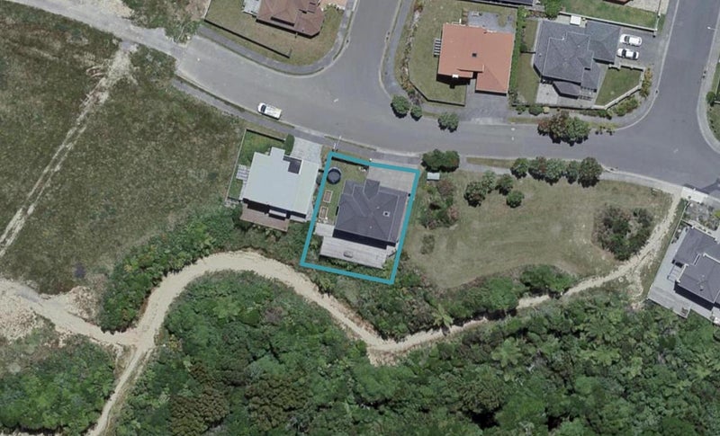 21 White Pine Avenue, Woodridge, Wellington - Carousel 1