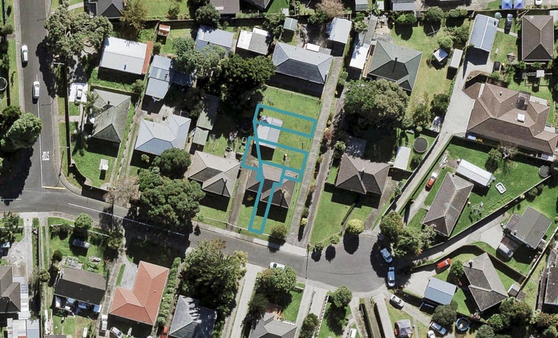 35A Hereford Street, Te Atatu Peninsula, Auckland - Carousel 1