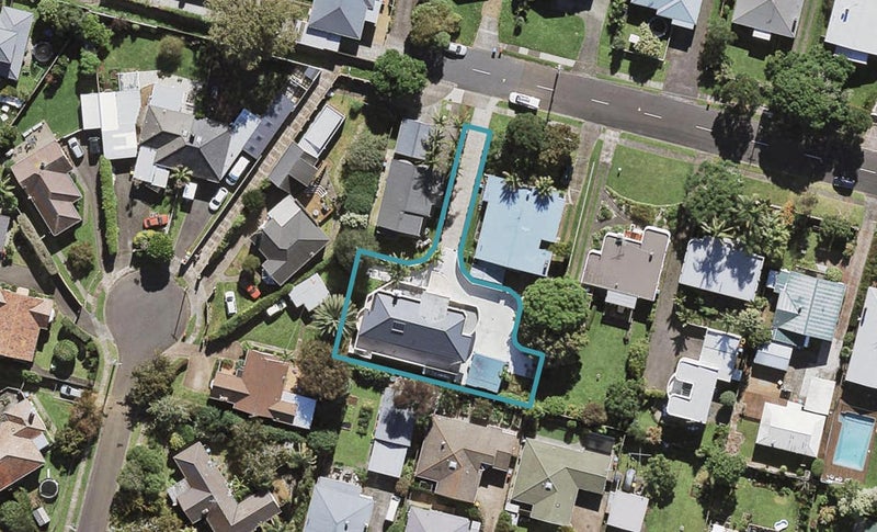 38C Hollywood Avenue, Epsom, Auckland - Carousel 1
