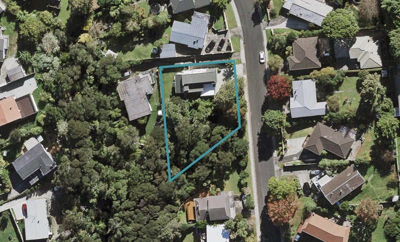 23 Gladys Avenue, Glenfield, Auckland - Carousel 1
