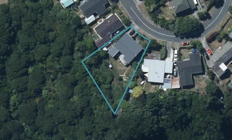 140 Kahu Road, Paremata, Porirua - Carousel 1