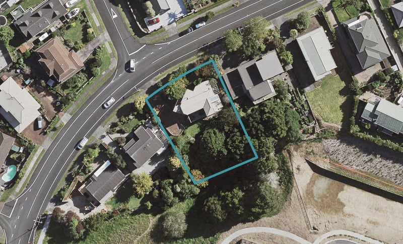 57 Eugenia Rise, Totara Heights, Auckland - Carousel 1