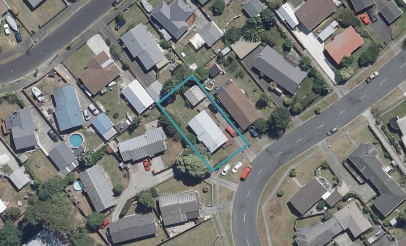 46 Garland Drive, St Andrews, Hamilton - Carousel 1