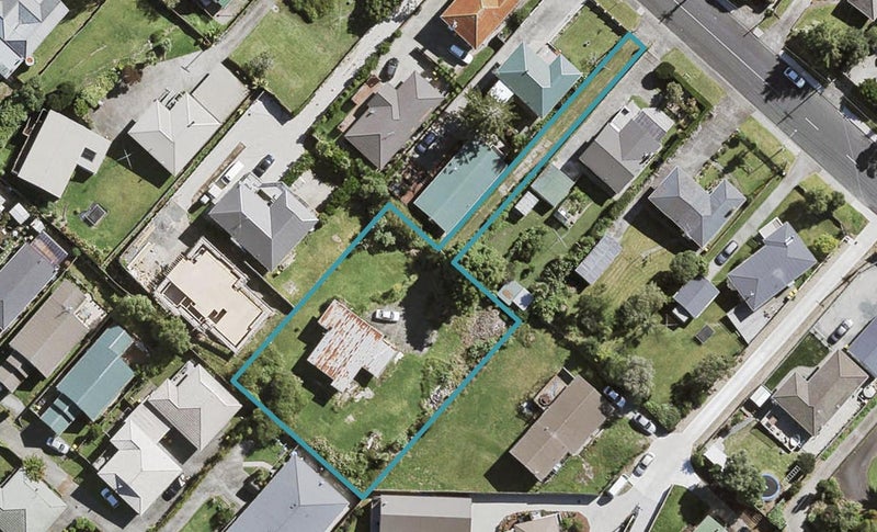 83 Awaroa Road, Sunnyvale, Auckland - Carousel 1