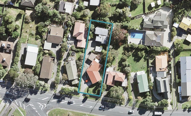1/4 Firth Road, Torbay, Auckland - Carousel 1