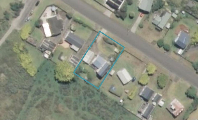 20 James Street, Waikawa Beach, Manakau - Carousel 1
