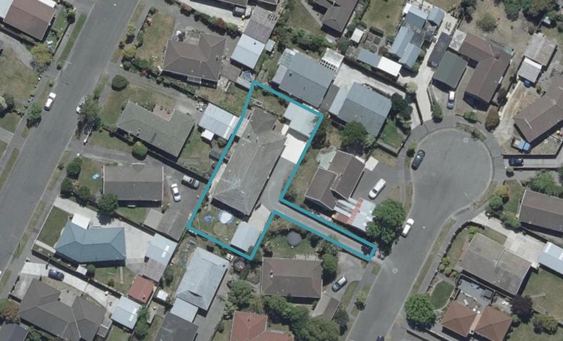 2/11A Glen Place, Parklands, Christchurch - Carousel 1