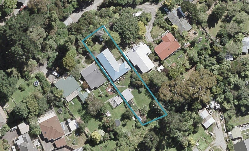 15 Winchester Avenue, Pinehaven, Upper Hutt - Carousel 1
