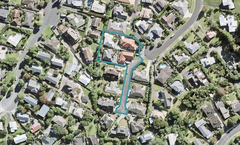 2/40 Esther Place, Red Beach, Whangaparāoa - Carousel 1