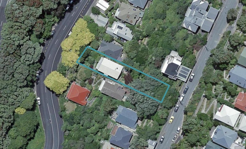 181 Glenmore Street, Kelburn, Wellington - Carousel 1