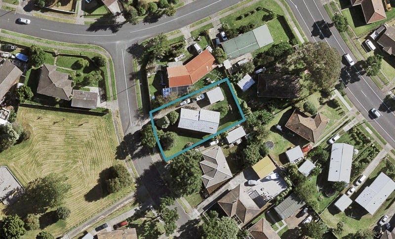 4 Leaver Place, Weymouth, Auckland - Carousel 1