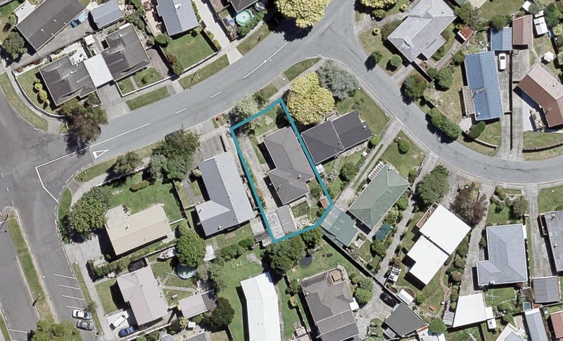 6 Montana Road, Totara Park, Upper Hutt - Carousel 1