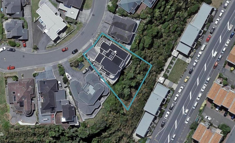 23 Treasure Grove, Hataitai, Wellington - Carousel 1