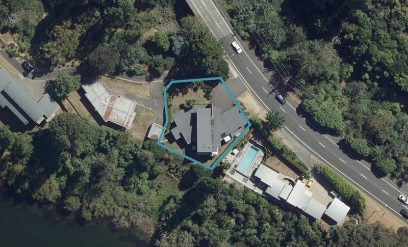 1103 River Road, Queenwood, Hamilton - Carousel 1
