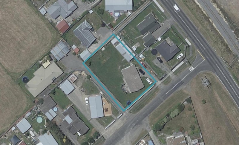 2 Maple Street, Bunnythorpe, Palmerston North - Carousel 1