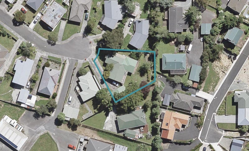 9 Prestige Place, Maoribank, Upper Hutt - Carousel 1