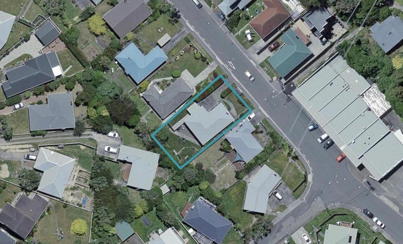 65 Kenmore Street, Newlands, Wellington - Carousel 1