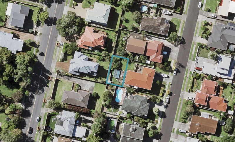 13A Luton Avenue, Sunnyhills, Auckland - Carousel 1