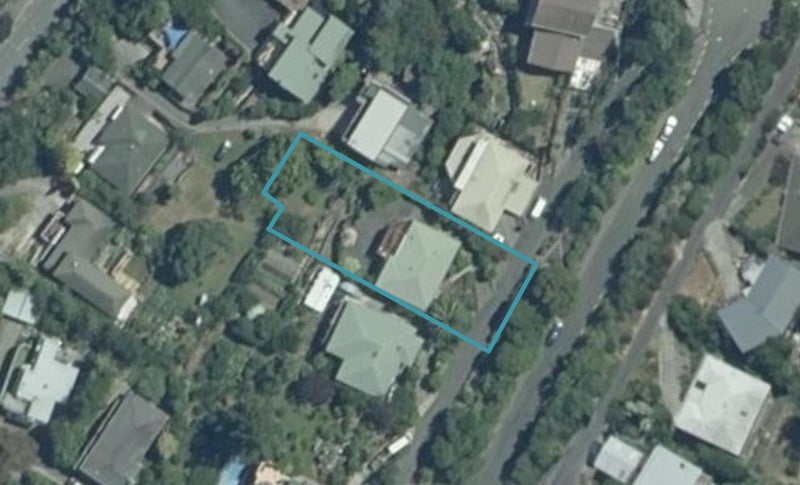 15 Orakei Street, Tahunanui, Nelson - Carousel 1