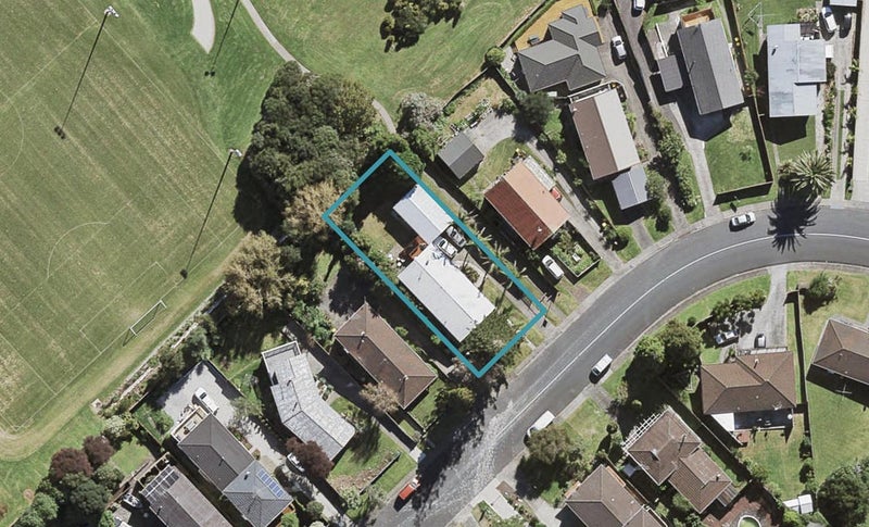 49 Velma Road, Hillcrest, Auckland - Carousel 1