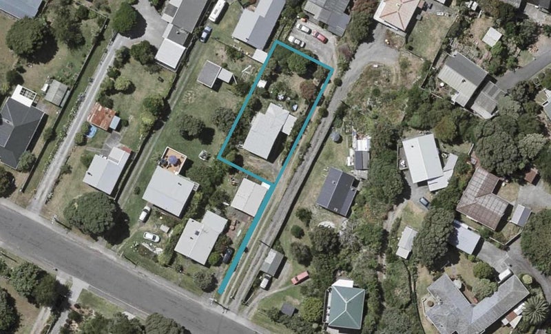 30B Toi Street, Otaki Beach, Otaki - Carousel 1