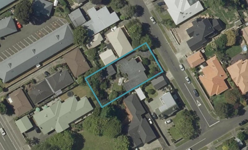 20 Hughes Avenue, Hokowhitu, Palmerston North - Carousel 1