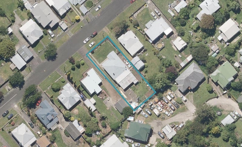 34 Collingwood Street, Whanganui East, Whanganui - Carousel 1